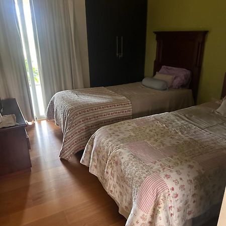 Casa 6 A Malibu 3Km Del Aeropuerto Podes Dejar Tu Auto Villa Allende Eksteriør billede